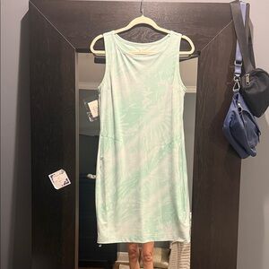 Columbia Light Green Sleeveless Dress